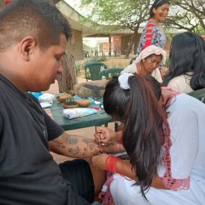 Primer encuentro que reúne a tatuadores indígenas wayuu en La Guajira